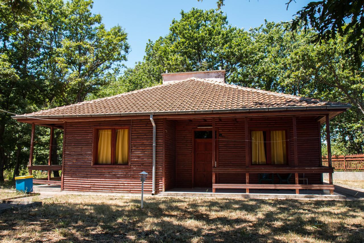 Hotel Kremikovci Китен Экстерьер фото